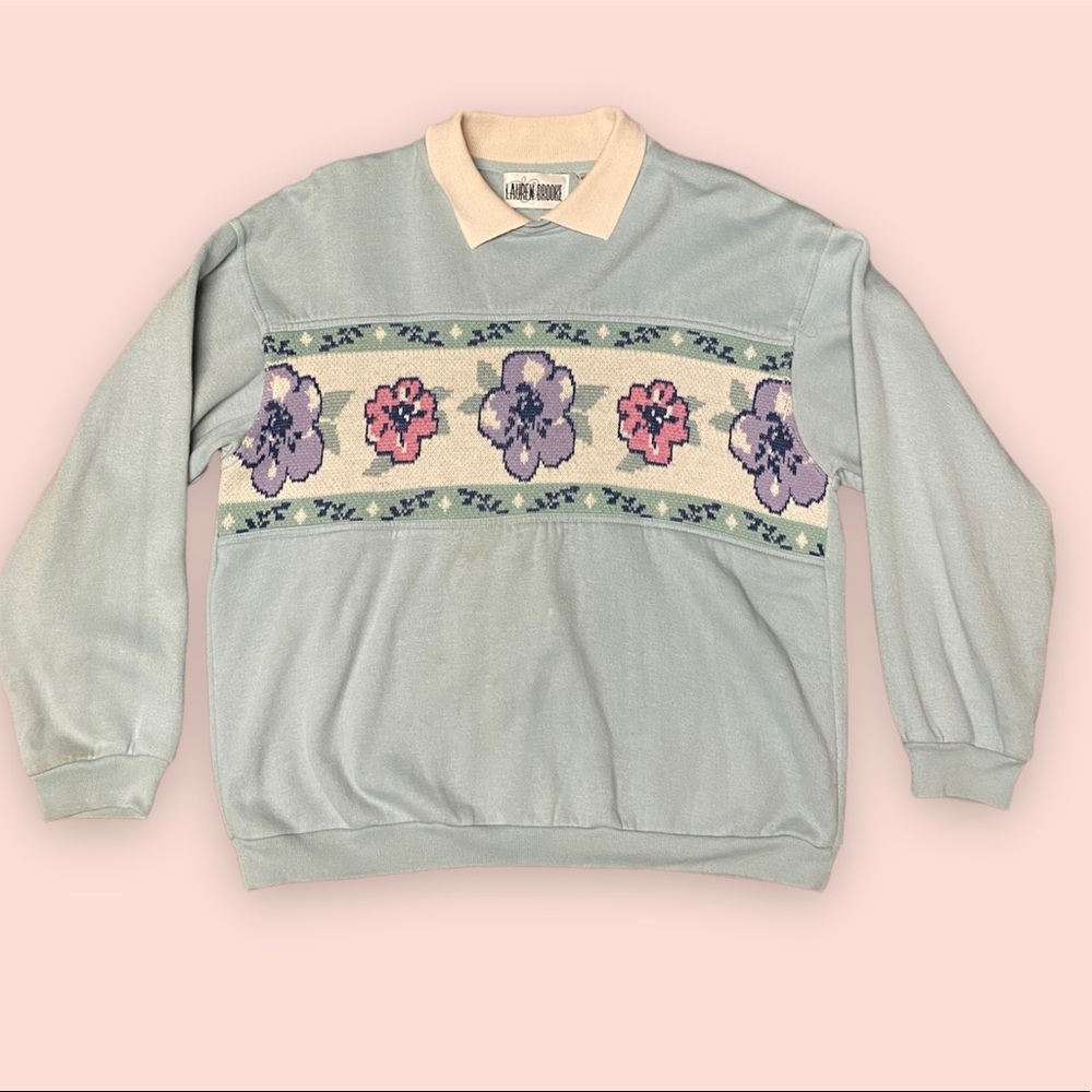 Women’s Vintage Lauren Brooke Pullover Sweatshirt with Knit Flowers and Collar